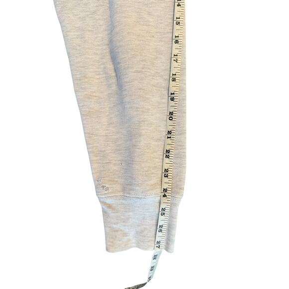 Philadelphia Flyers Gray NHL Sweatshirt Men’s Medium Vintage Inspired - Picture 7 of 9